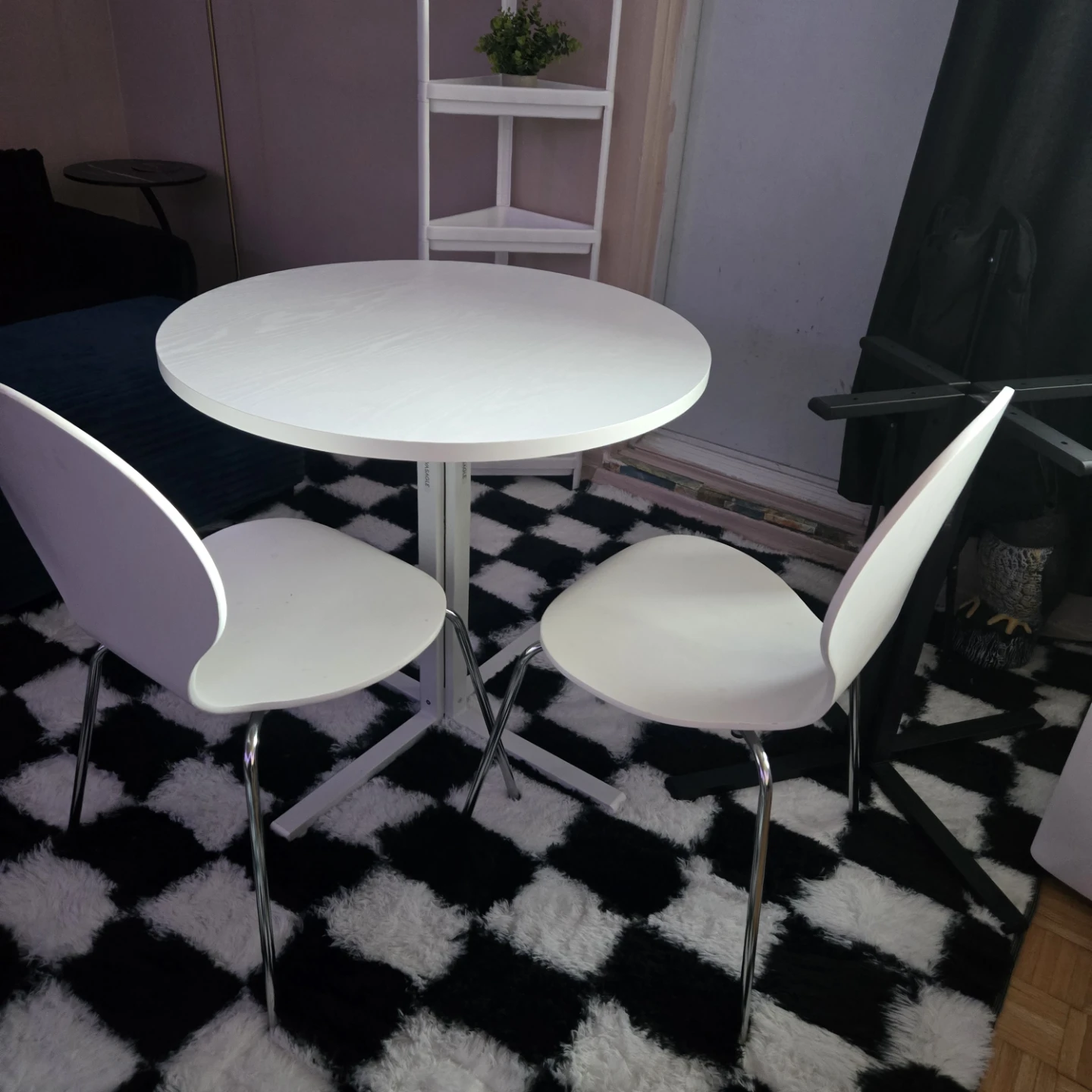 Dinning table and two ikea chairs