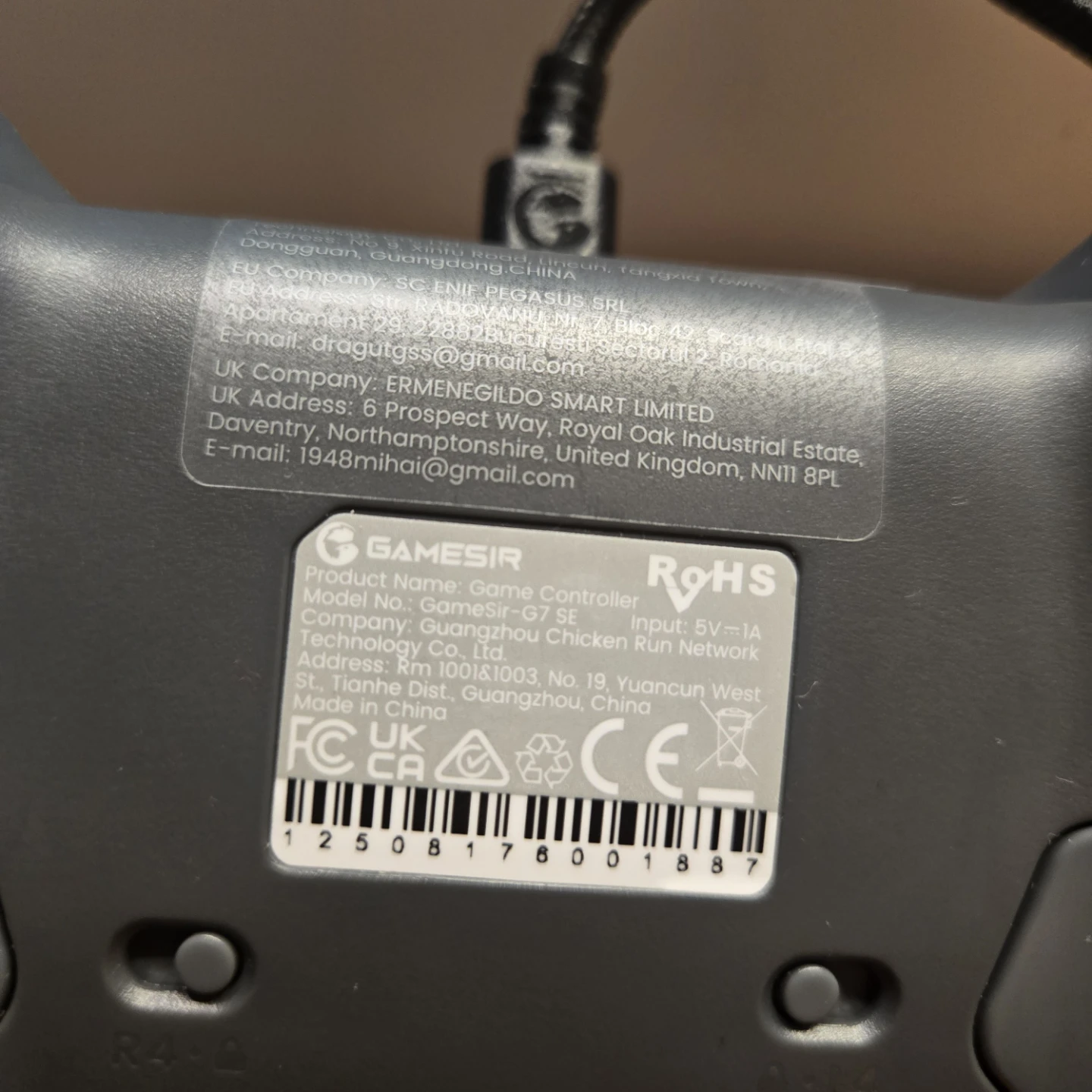 Xbox Series S with wired Gamesir Pro controller. - photo 3