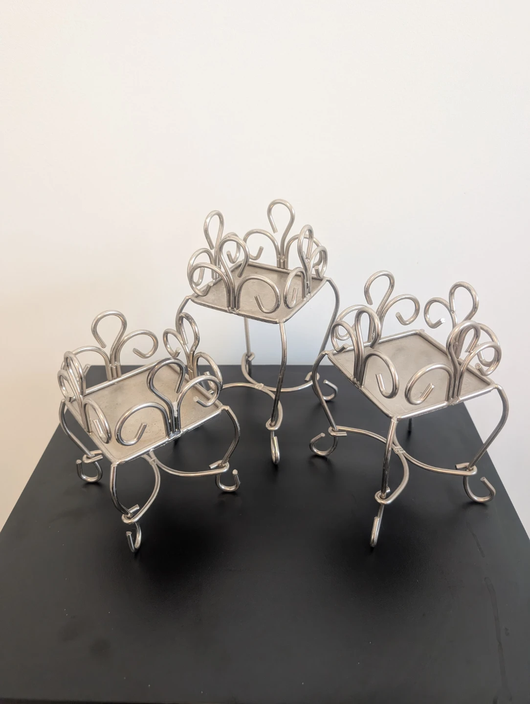 Set of 3 Metal Decorative Stands