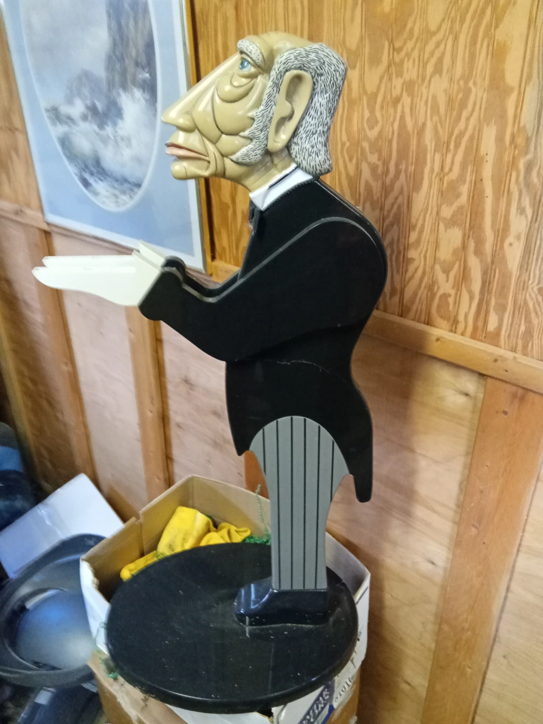 Butler Serving Tray Figurine