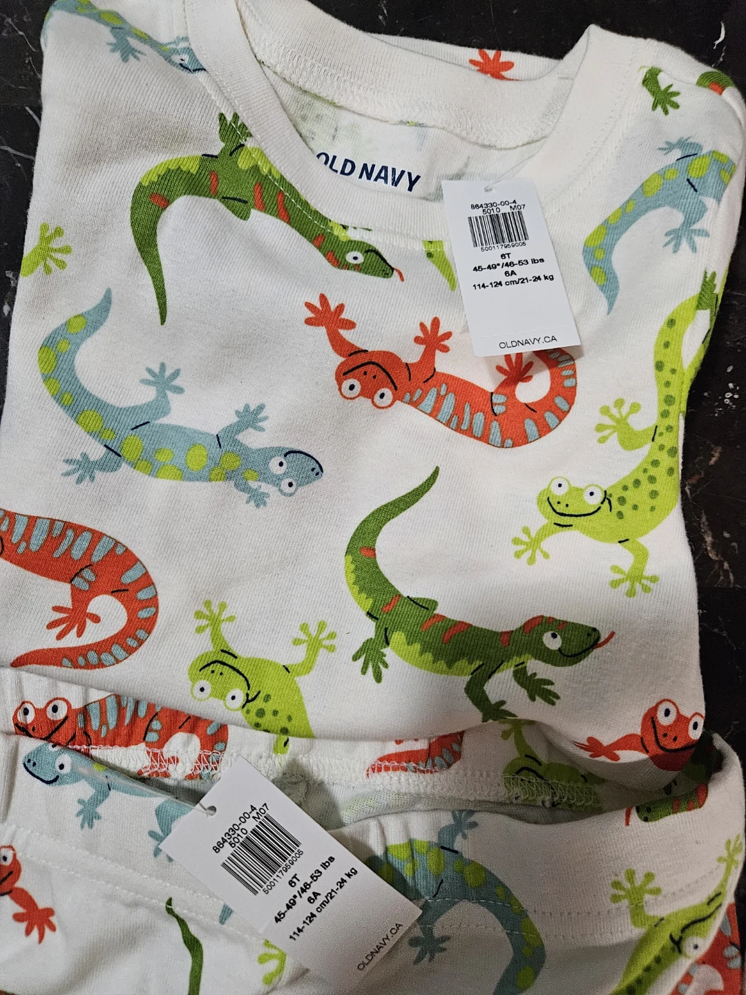 Old Navy Kids Pajama Set - Size  5T & 6T - photo 2