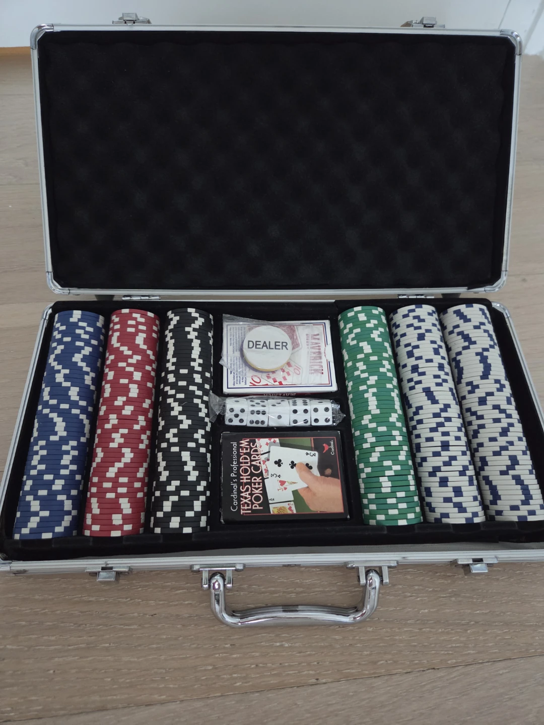 Aluminum Poker Chip Case with Cards and Dice
