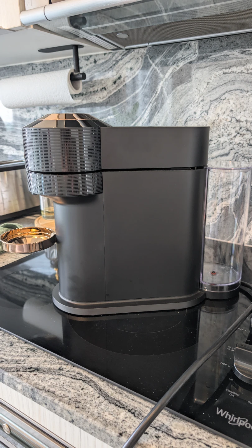 Nespresso Coffee Machine - Limited Edition Black & Rose Gold - photo 4
