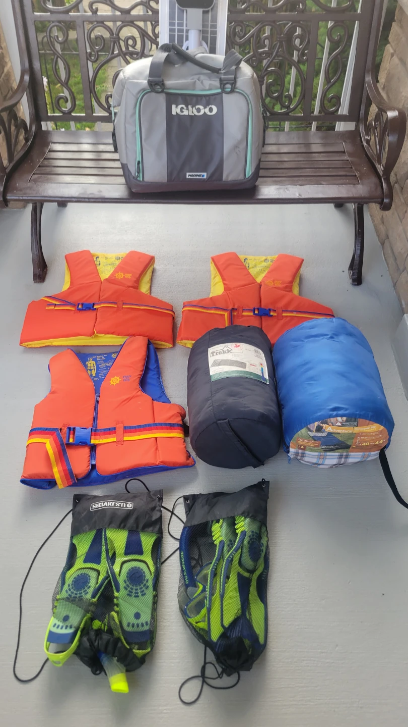 Igloo Cooler, Camping Gear, pumps, Water Slide, fishing - photo 2