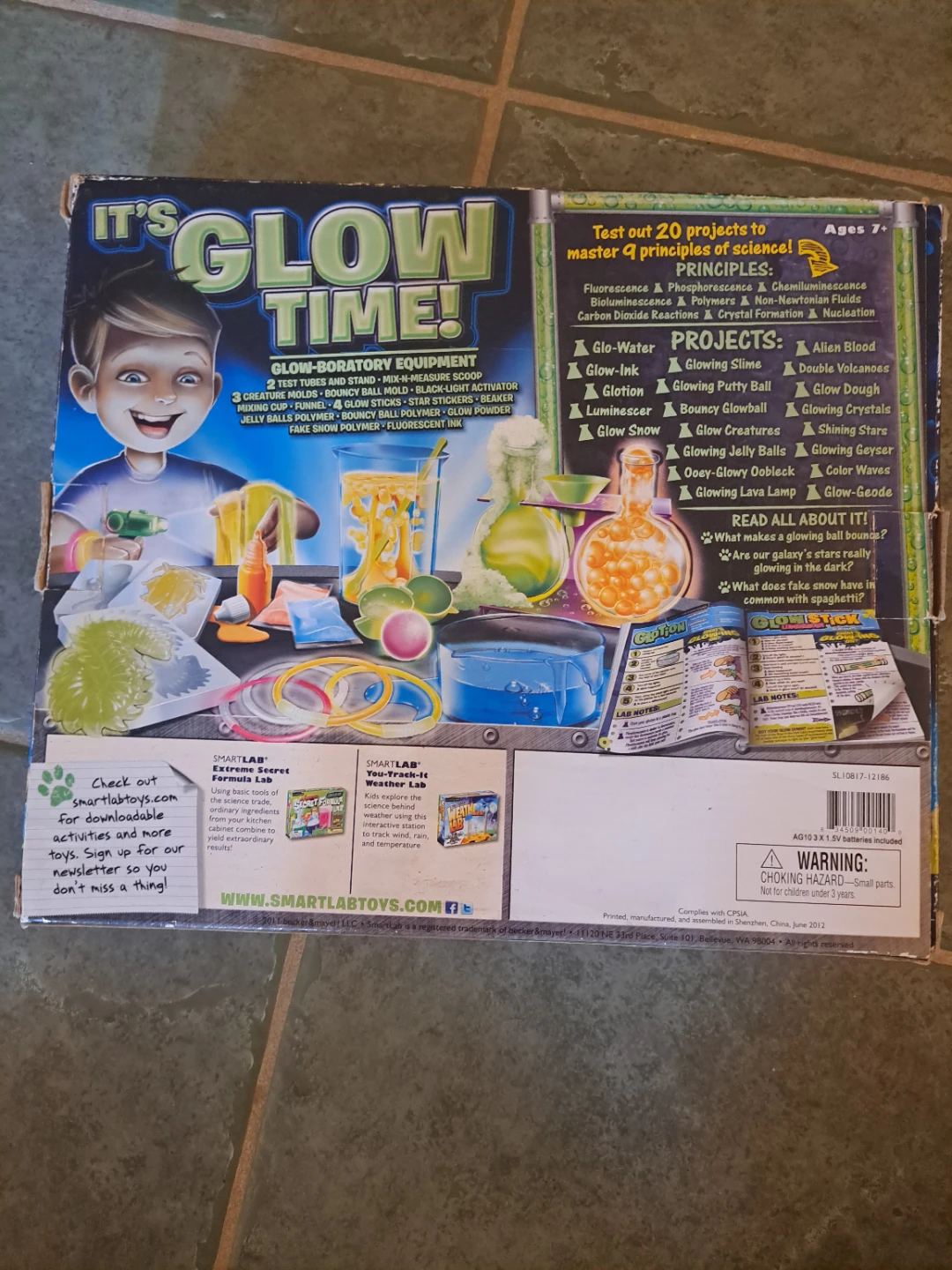 SmartLab Glow-in-the-Dark Lab Science Kit - photo 2