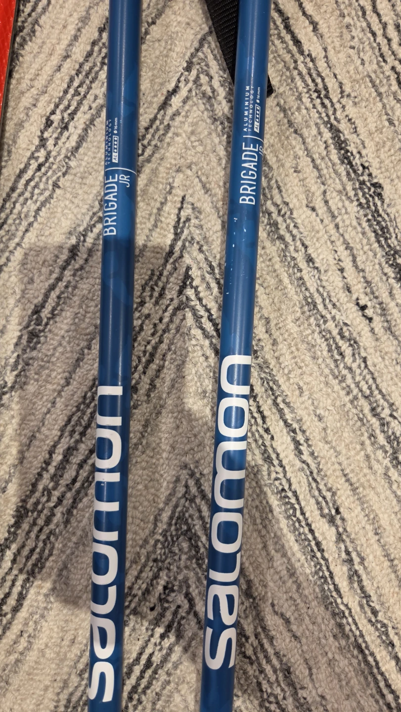 Atomic Redster Ski Package with Salomon Poles - photo 2