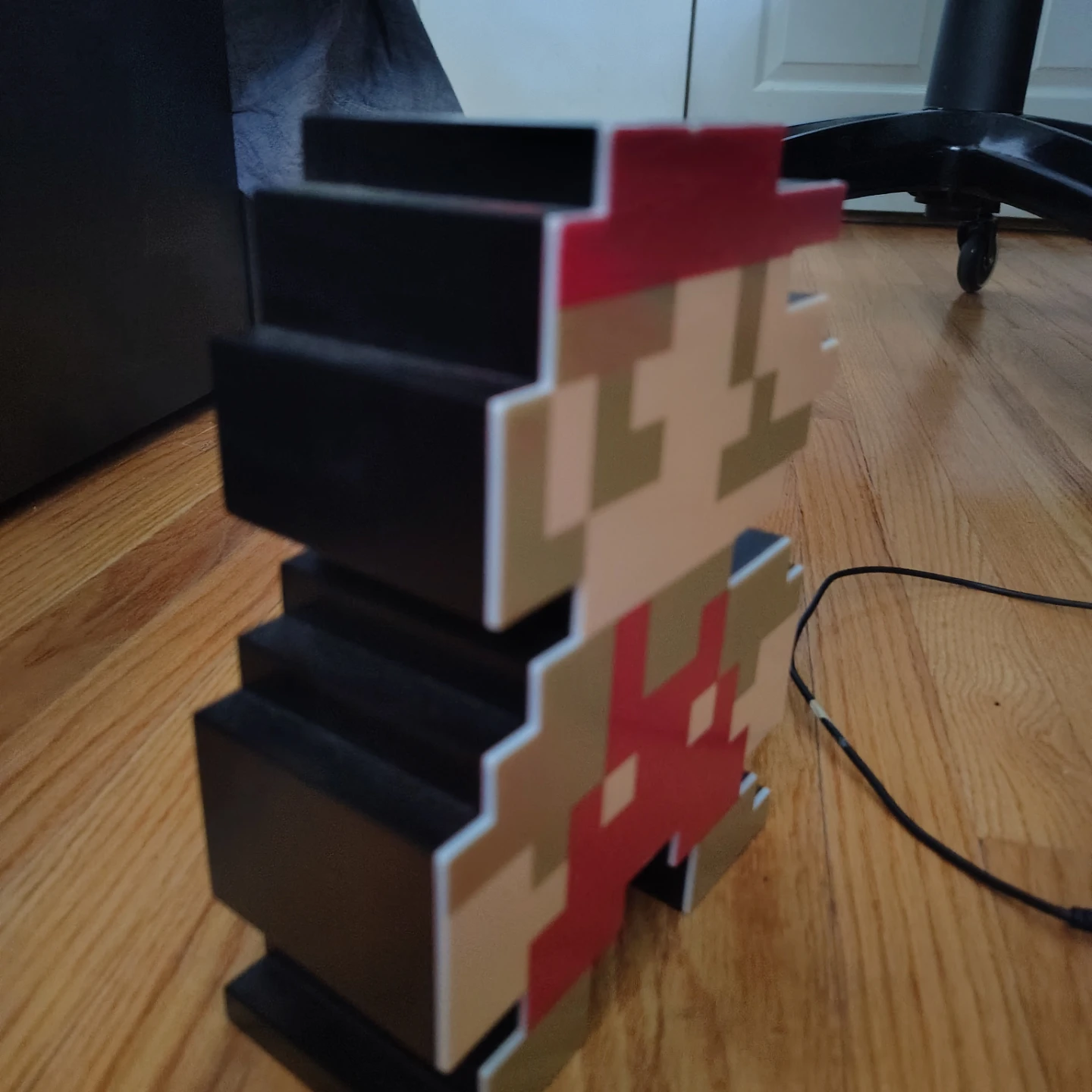8-Bit Super Mario Lamp - photo 2