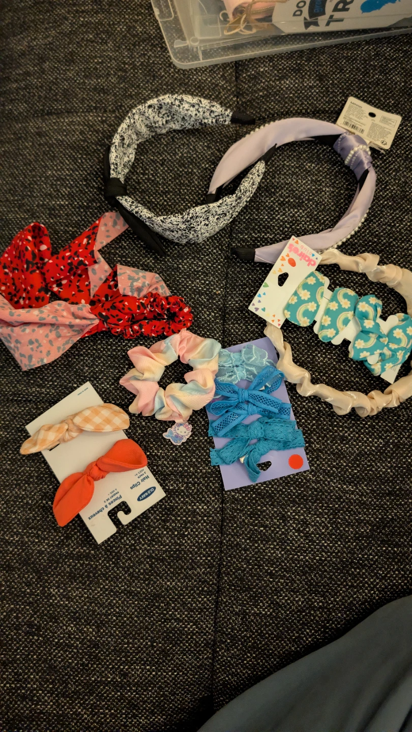 Womens Hair Accessories Lot - Claire's & Old Navy
