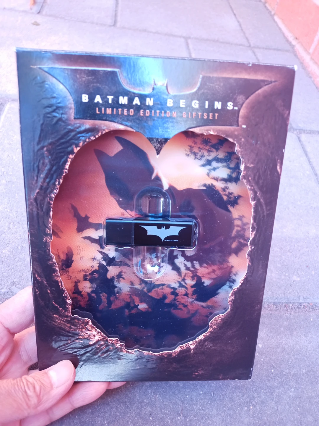 This is the Batman Begins: Limited Edition Giftset DVD box set, - photo 2