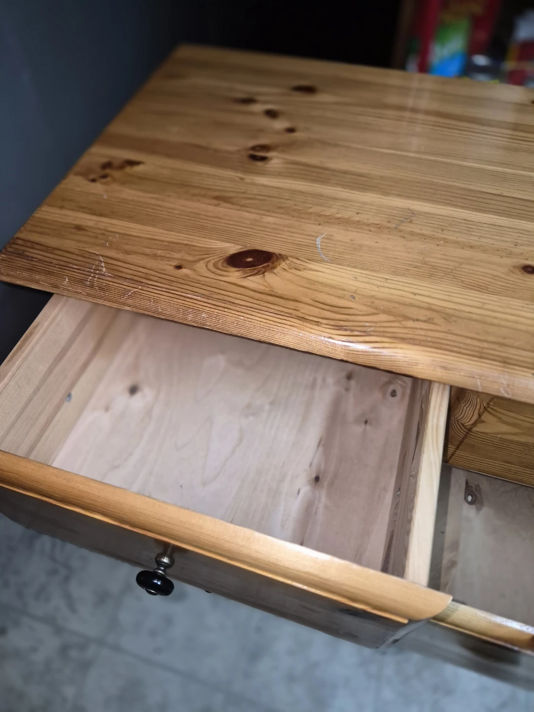 Solid pine 5 drawer dresser - photo 3