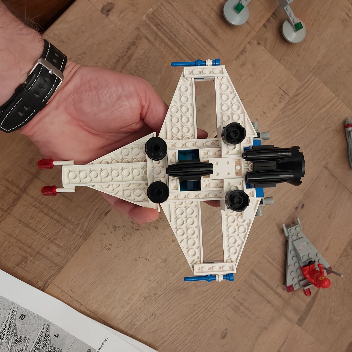 LEGO Classic Space Spaceship Toy - photo 5