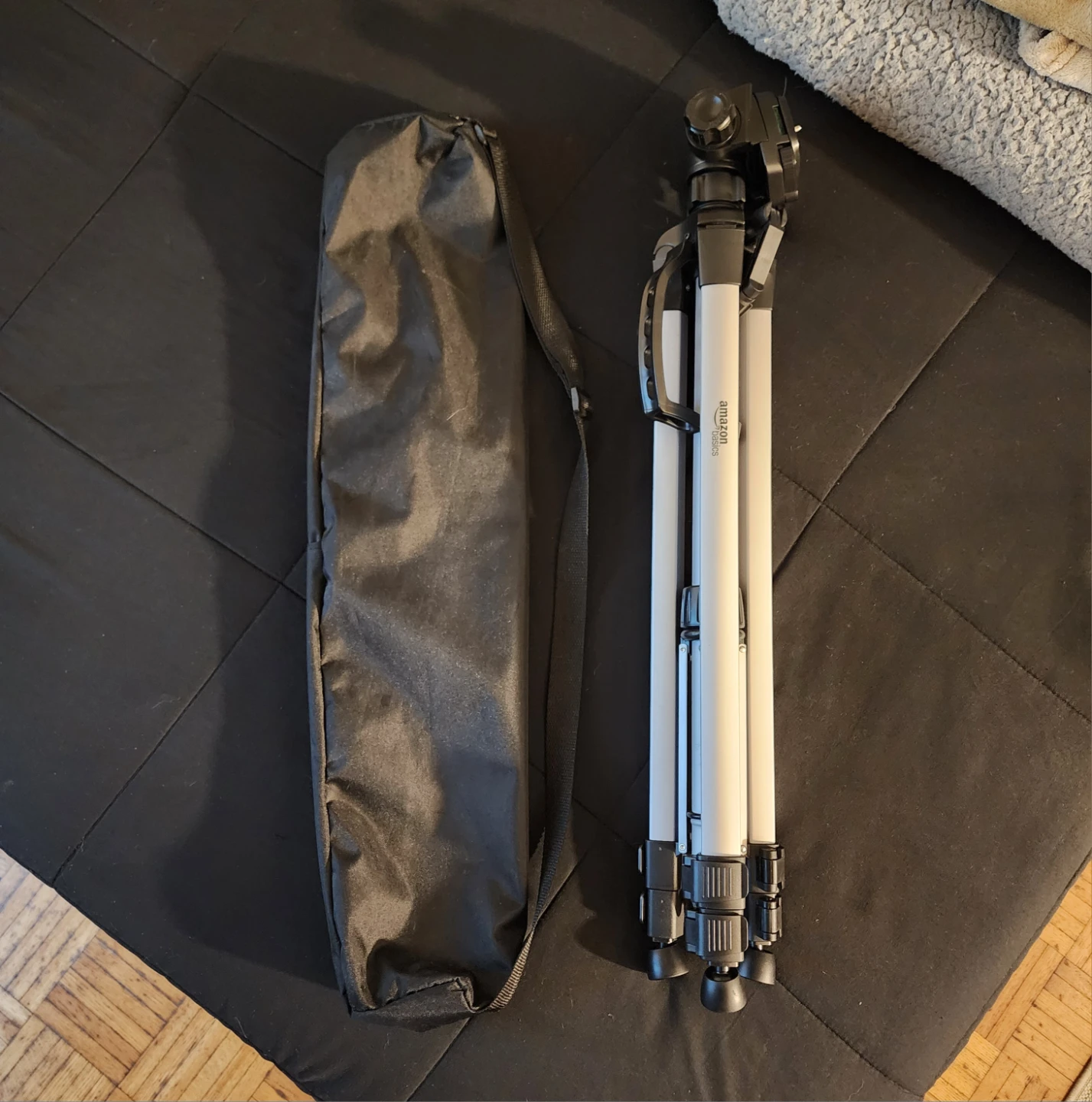 Amazon Basics Lightweight Tripod with Bag