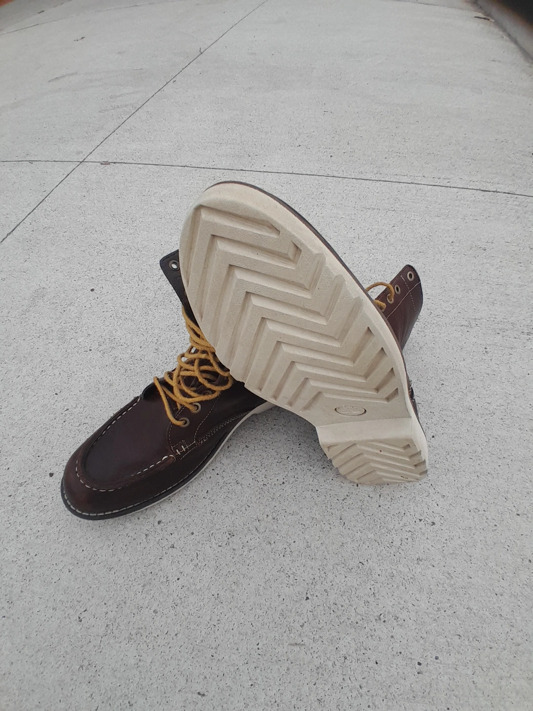 Brown Leather Lace-Up  Original Timberland Boots Men's Size 9.5 - photo 4