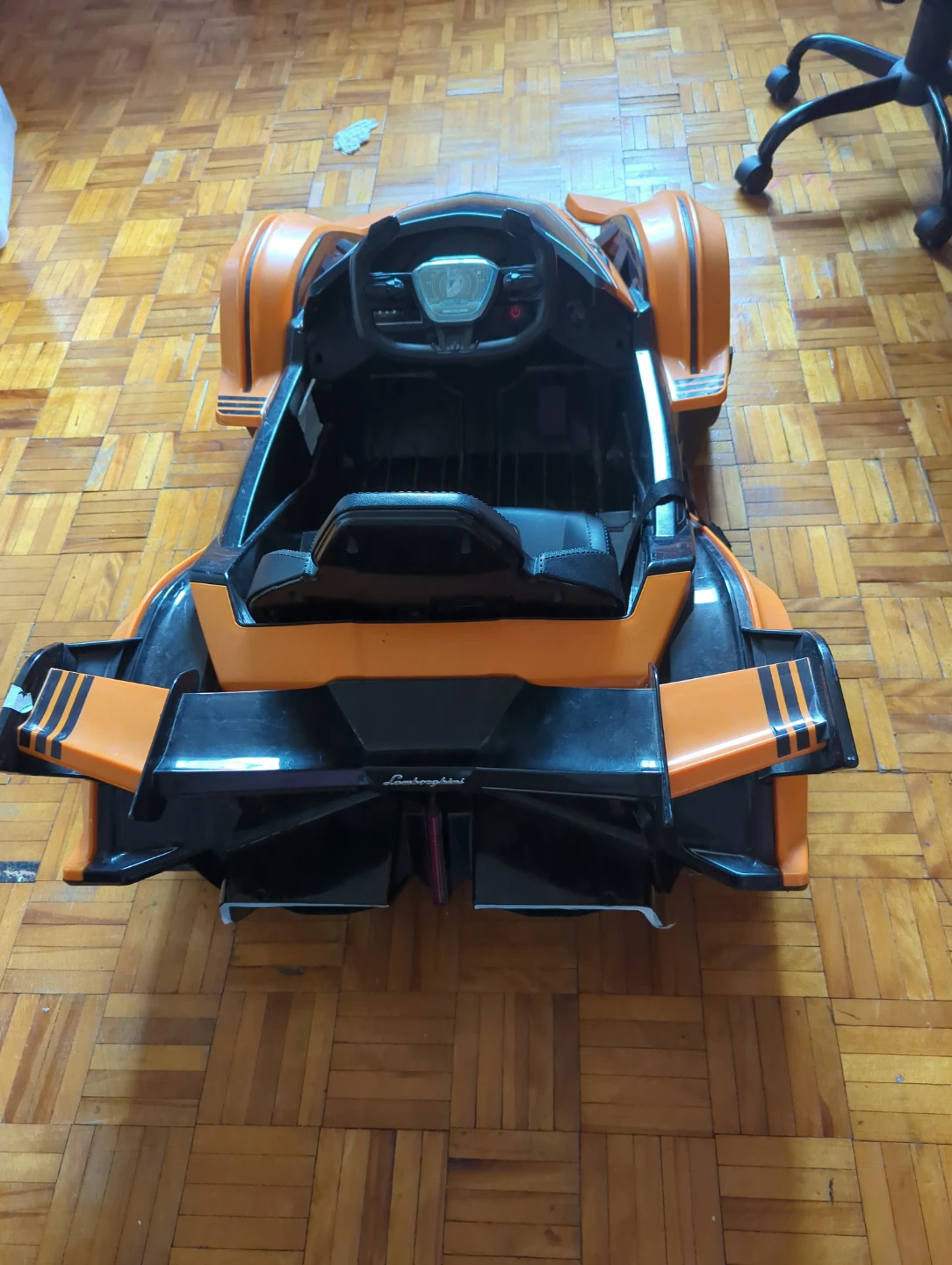 Orange Lamborghini Ride-On Car for Kids - photo 4
