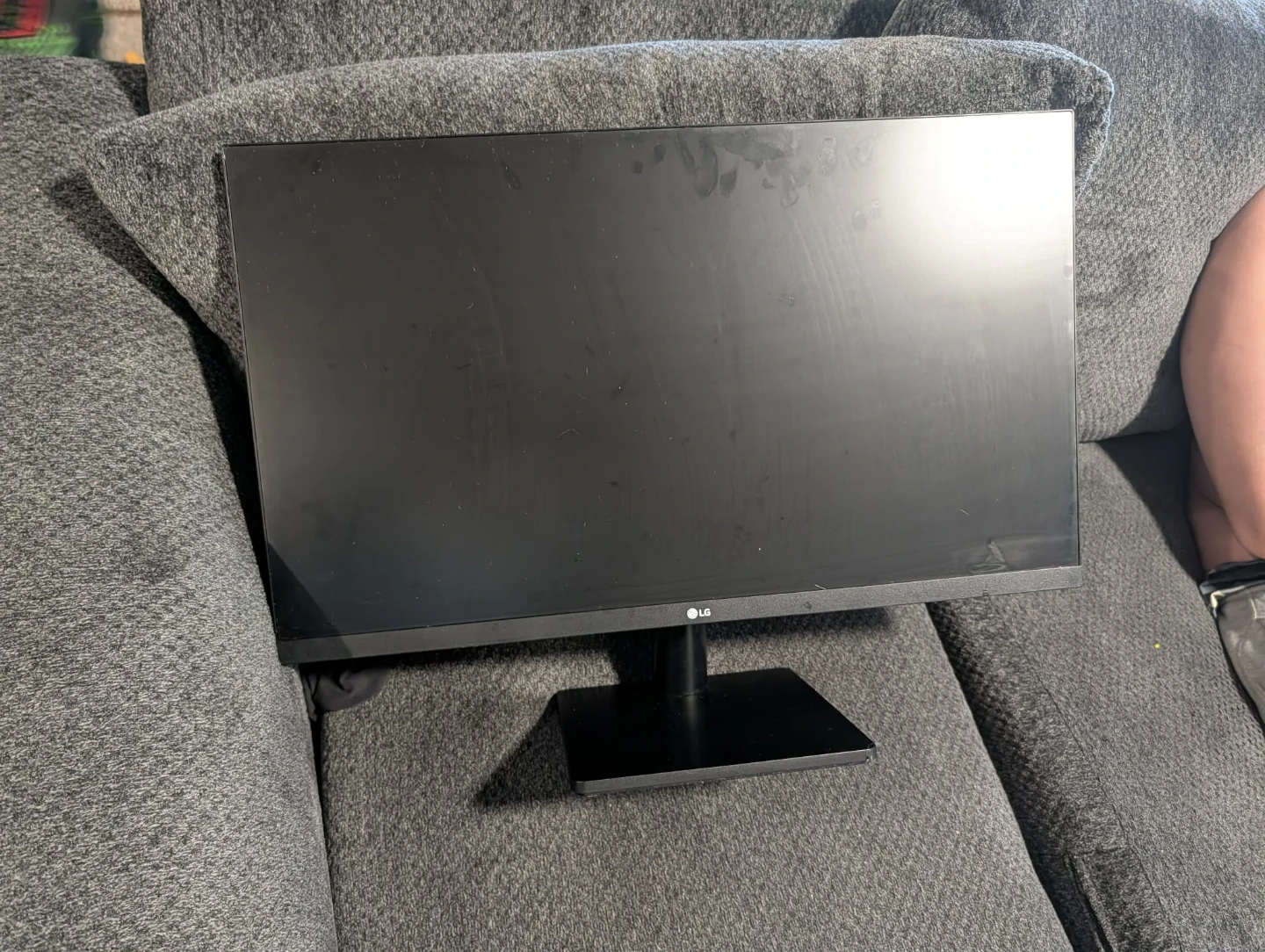 LG  monitor - photo 3