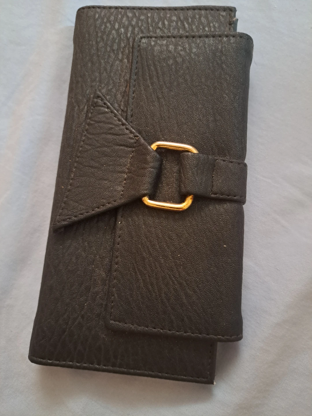 🎁Black Trifold Wallet with Magnetic Closure🎁