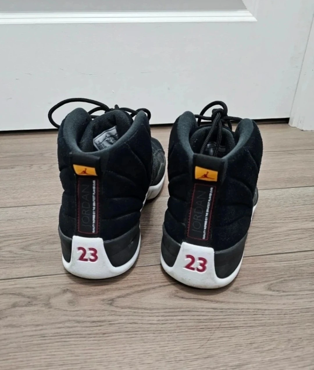 Air Jordan 12 Reverse Taxi  - Size 10 - photo 2