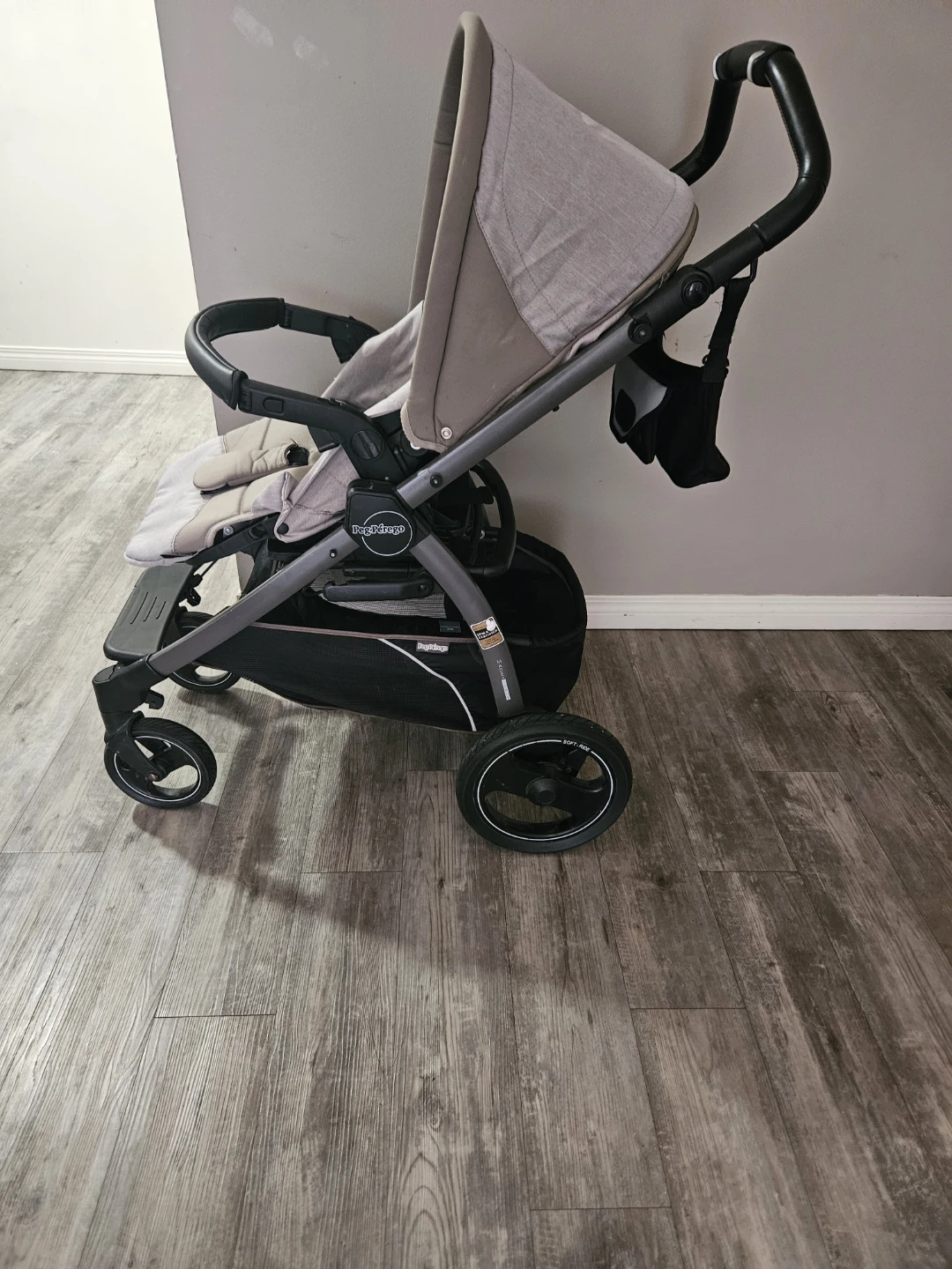 Peg Perego Stroller with Accessories - photo 2