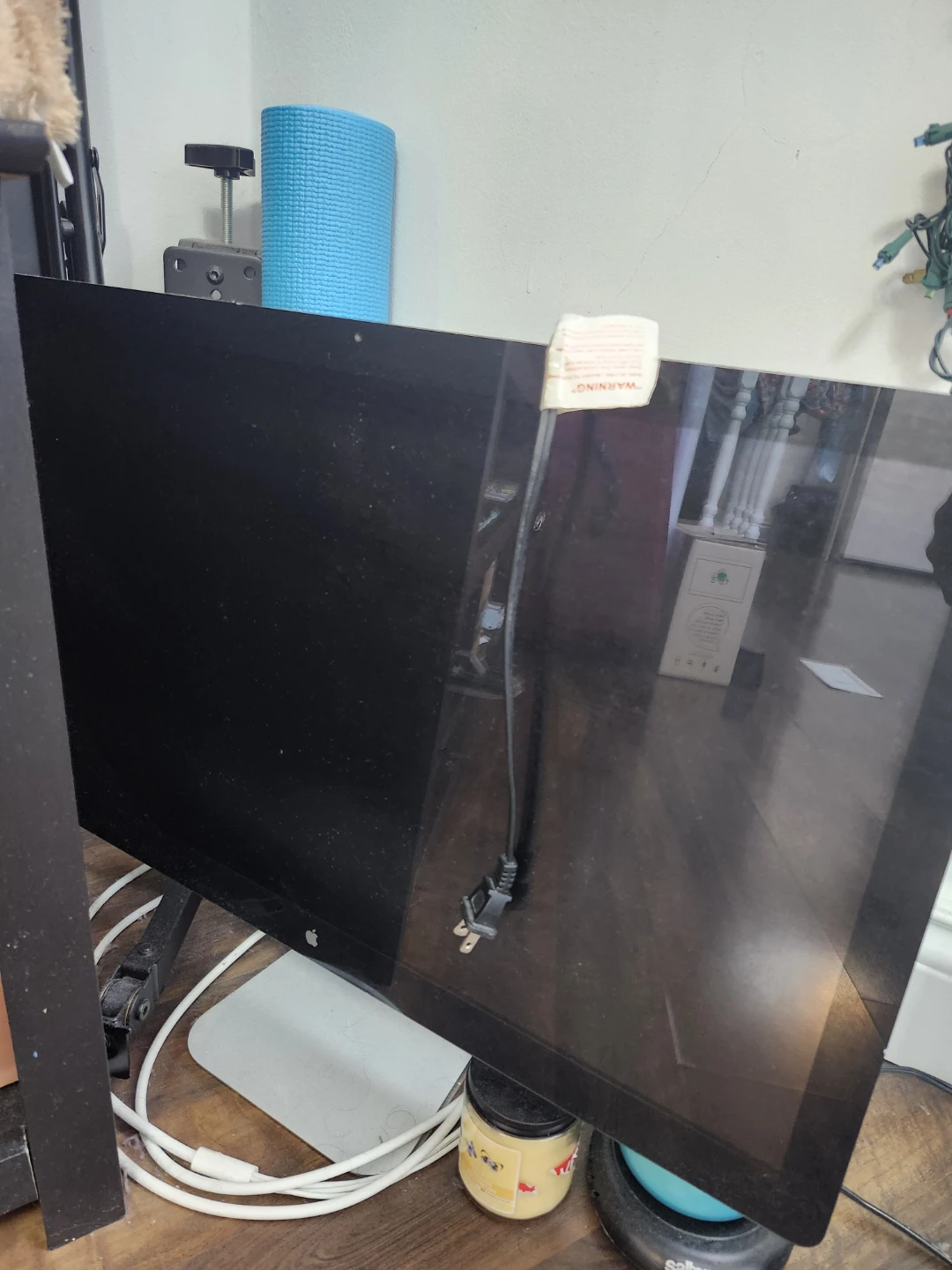 Apple iMac 21.5-inch Desktop screen