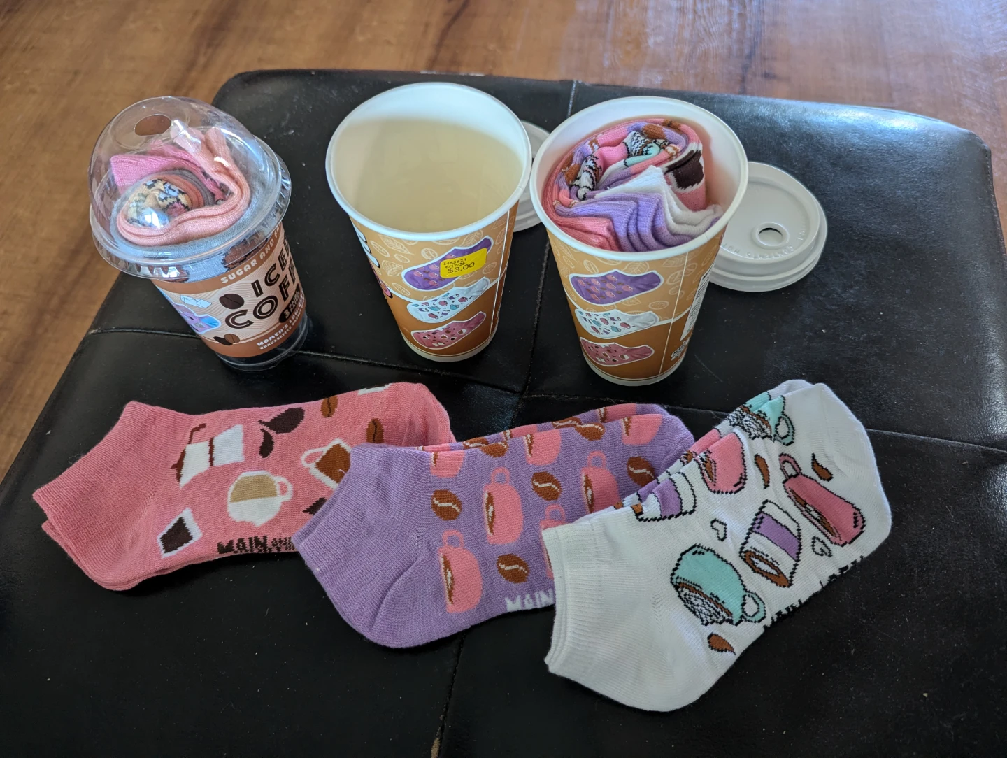3 Pairs of "Coffee Cup" Ankle Socks - photo 4