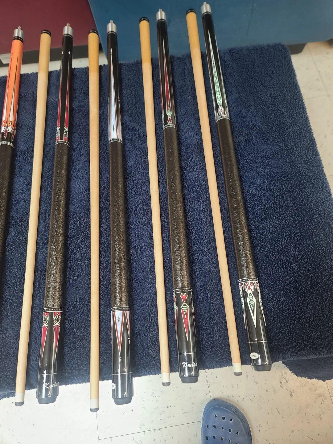 Brand New Quality Maple pool cues - photo 4