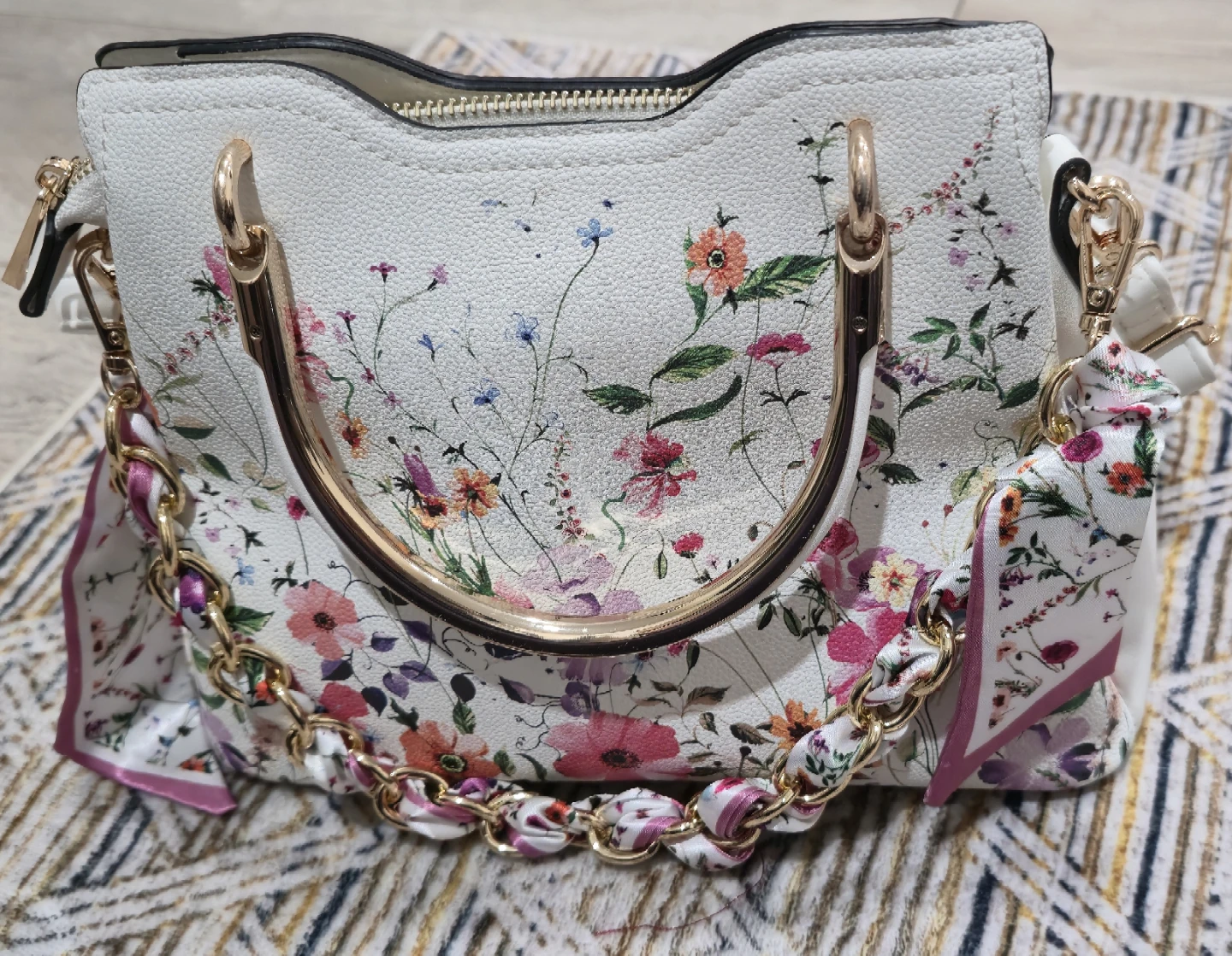 Aldo White floral print handbag with gold hardware