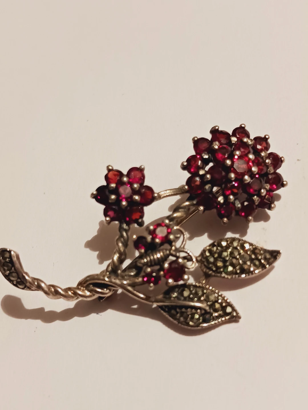 Sterling Silver 925 Genuine Garnet Gemstones Marcasite Brooch - photo 4