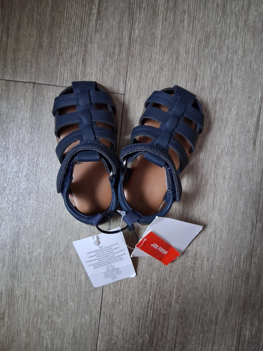 Baby Sandals Size 4 - photo 2