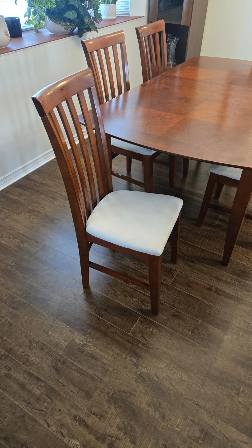 Expandable Wooden Dining Table and Chairs Set - photo 2