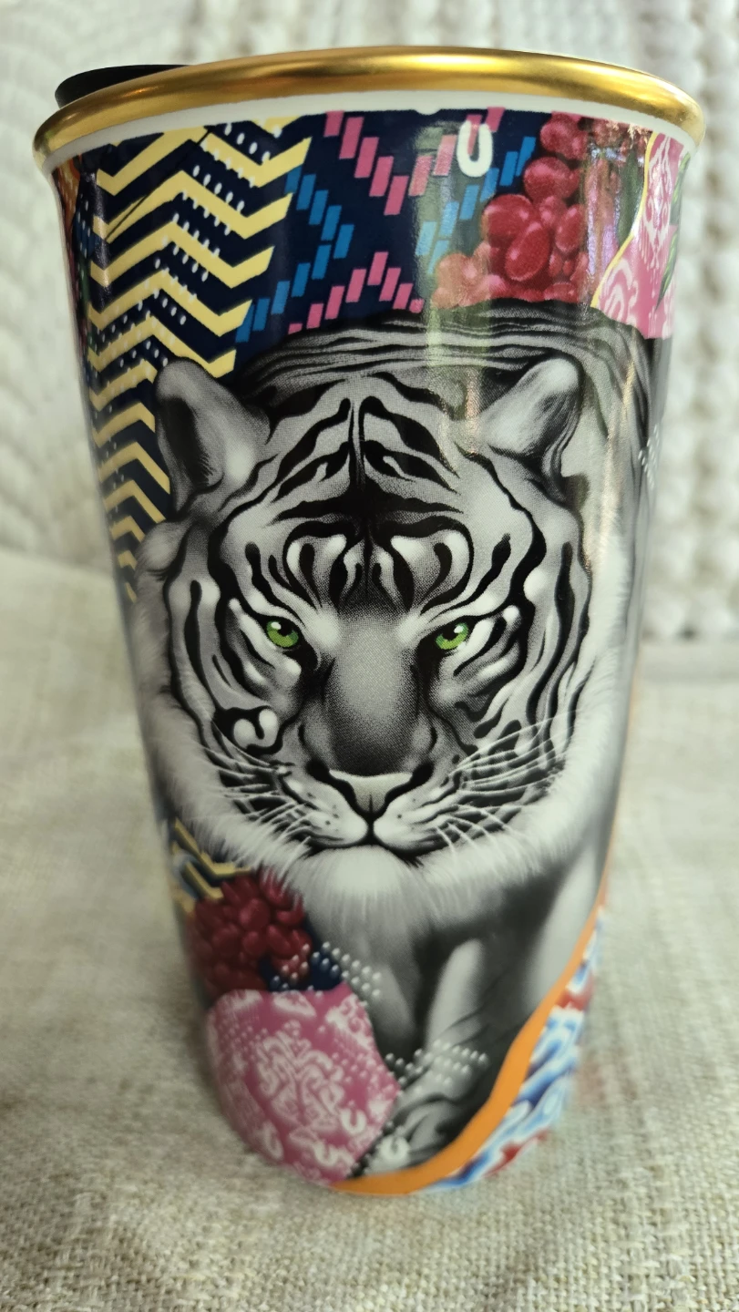 Collectible Starbucks + Tristan Eaton Travel Mug - photo 2