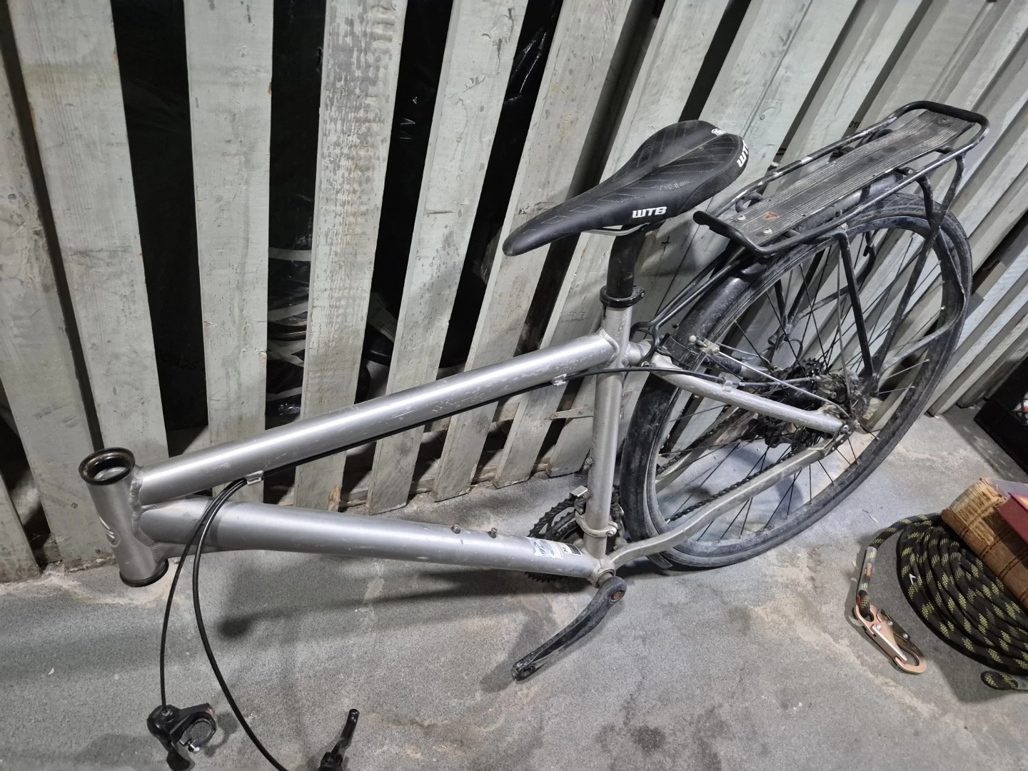 Giant "G" logo Aluminum Bike Frame - photo 2