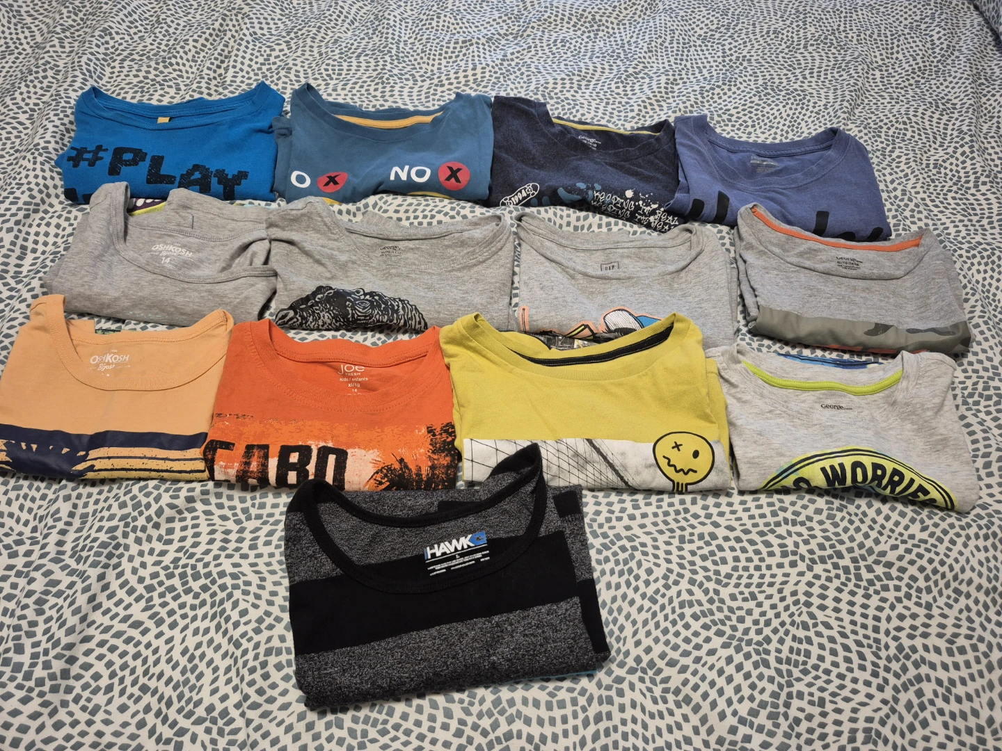 Boys T-Shirts Bundle (13 shirts) Size 14-16 - photo 5