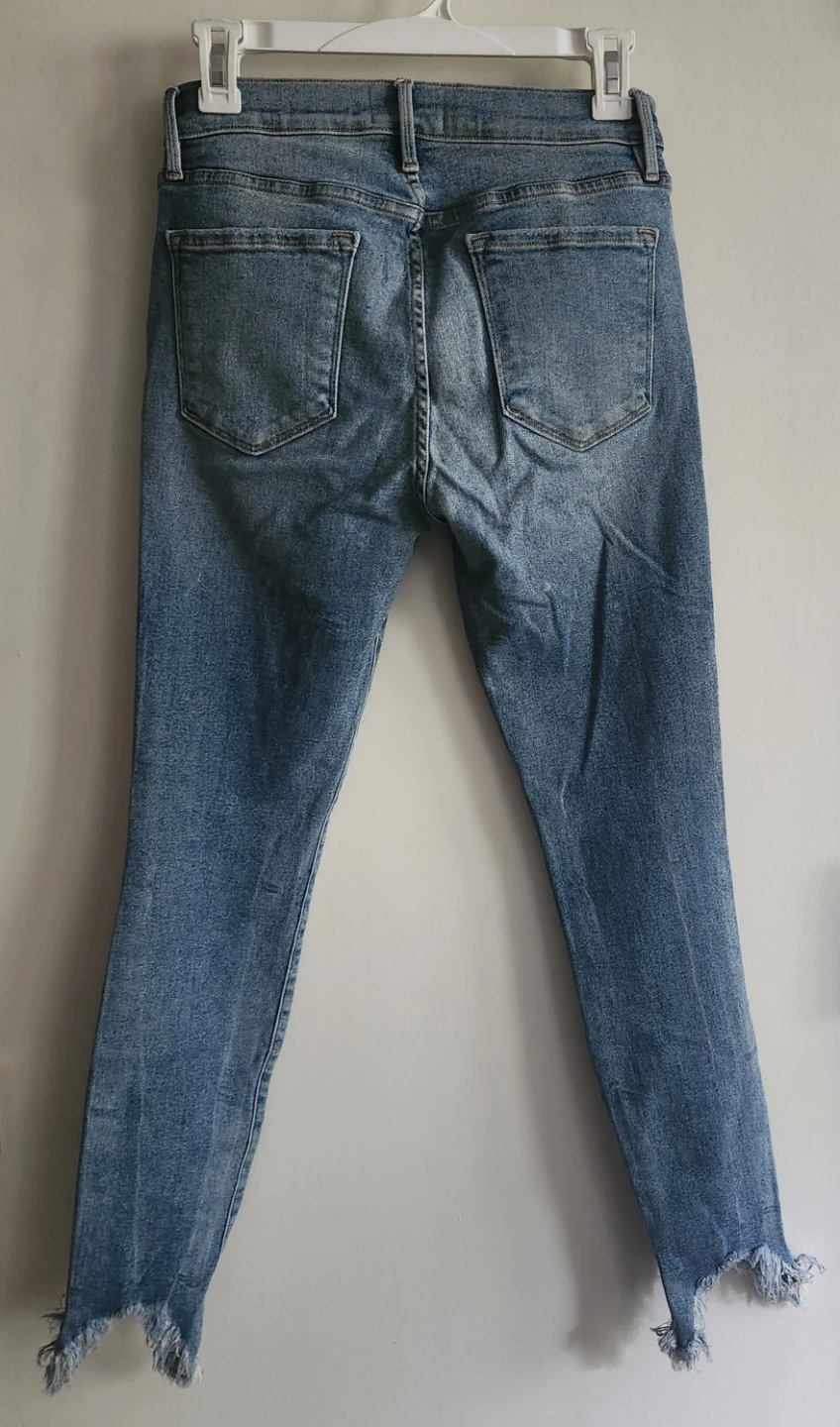 Women Distressed Jeans - photo 5
