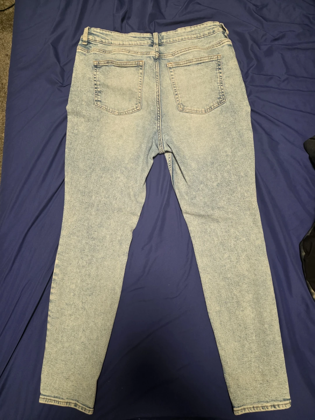 H&M Light Wash Denim Jeans - photo 4