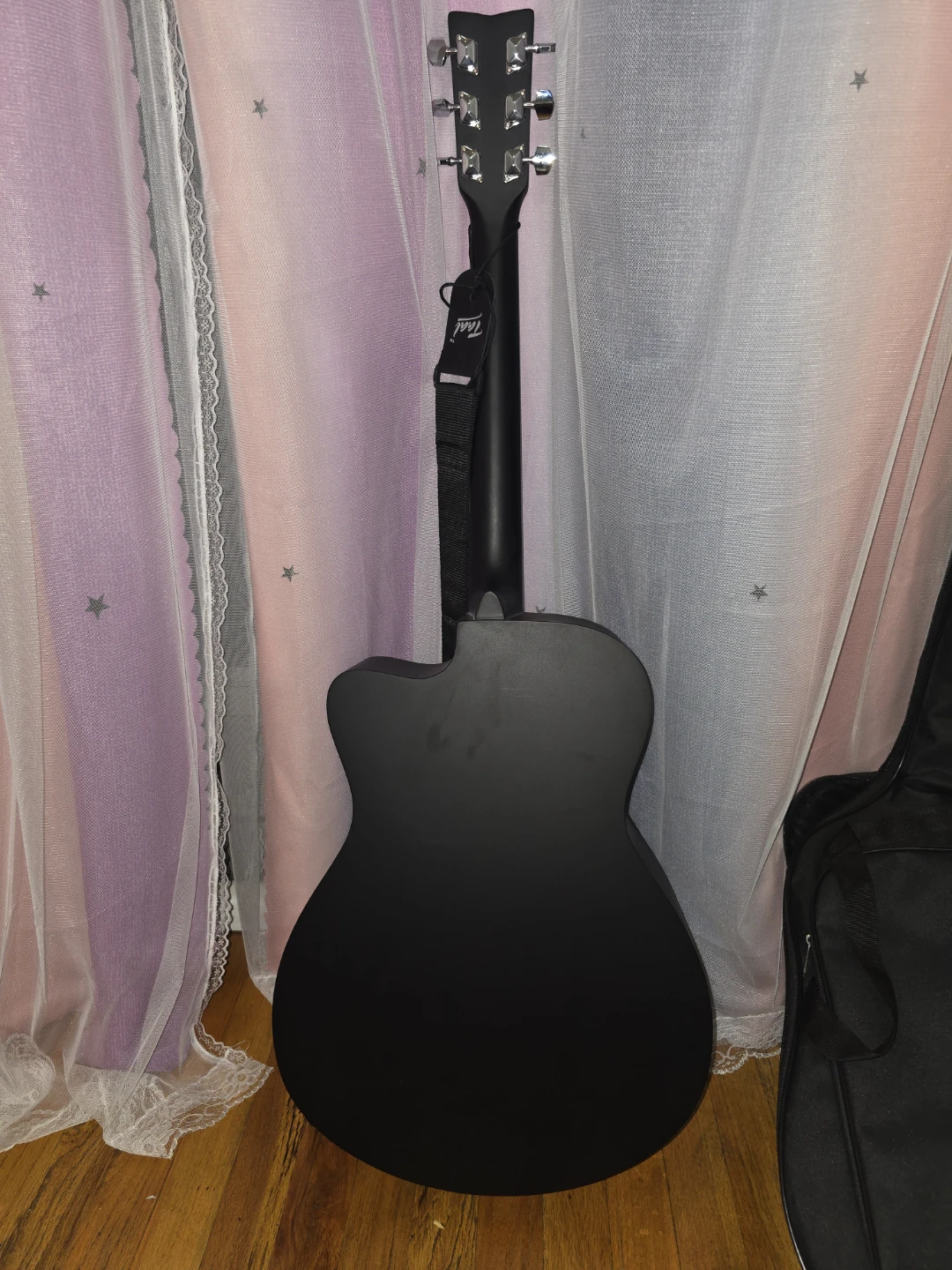 Yamaha Black Cutaway Acoustic Guitar 6-String Right-Handed - photo 5