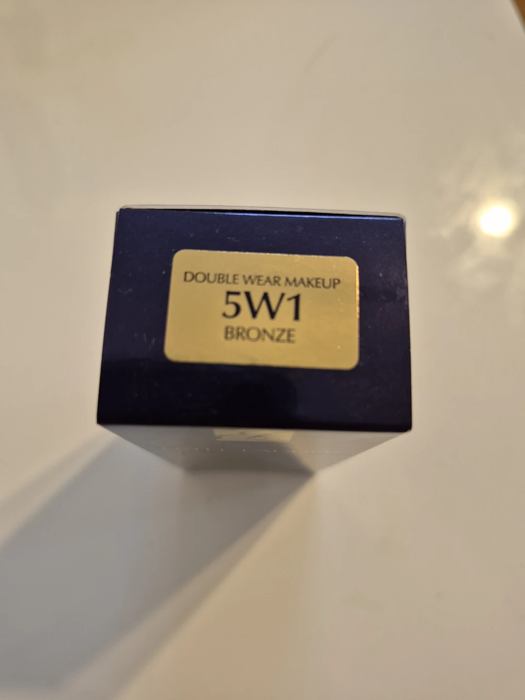 Estée Lauder  Makeup Foundation - photo 5