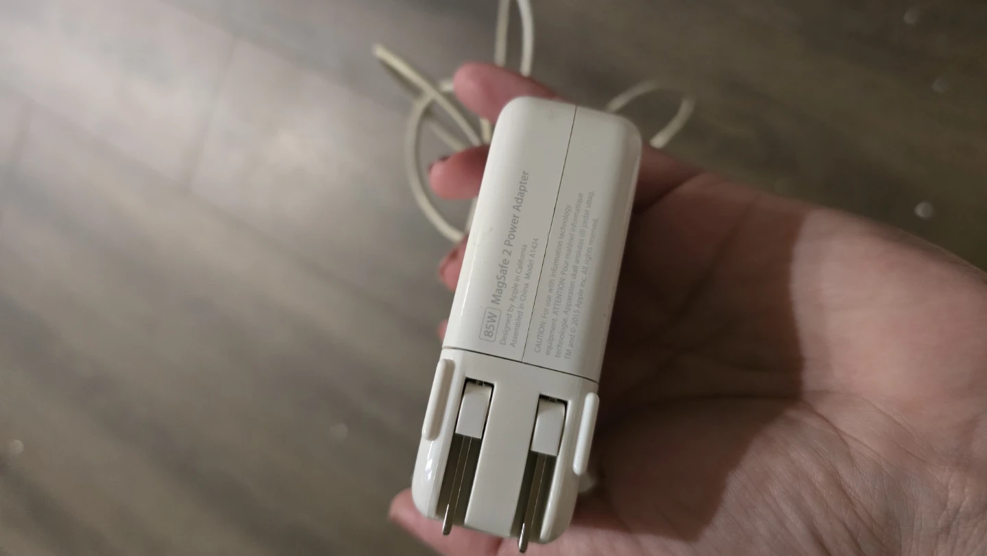 Apple MagSafe 2 Power Adapter 85W - photo 5
