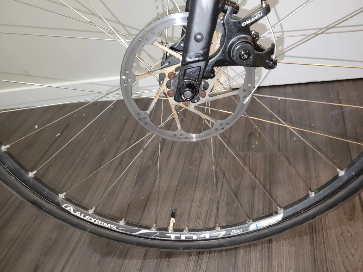 Trek FX 2 Disc Hybrid Bike - photo 4
