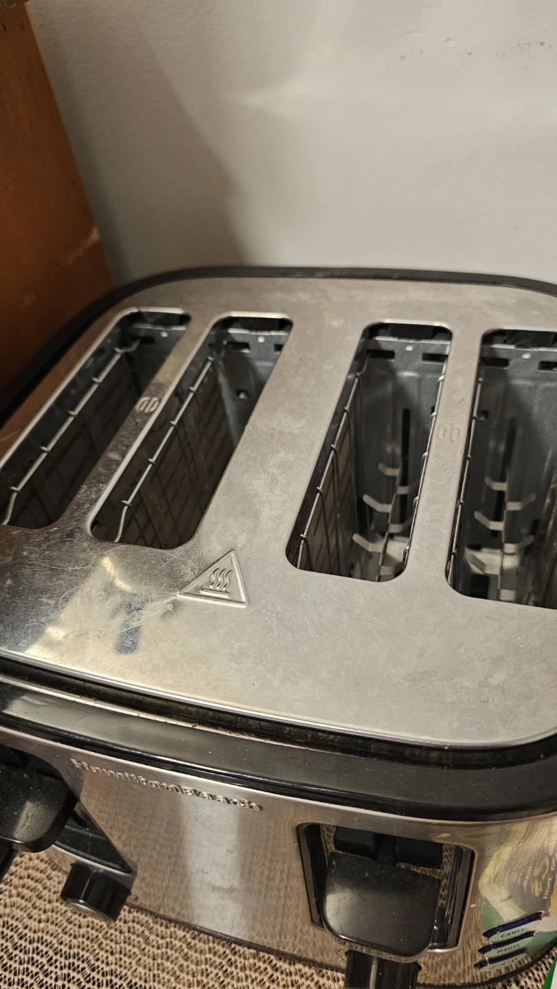 Hamilton Beach 4-Slice Toaster - photo 2