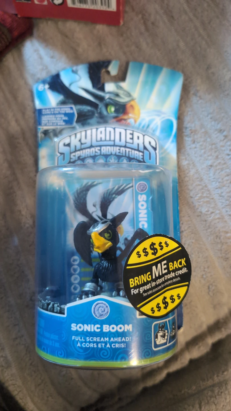 Sky lander figure