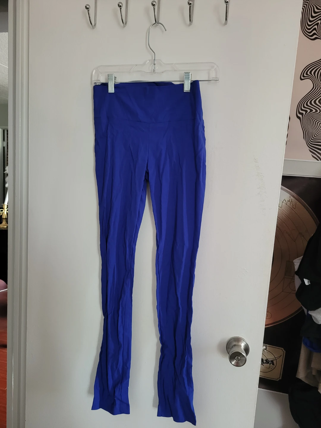 Blue leggings