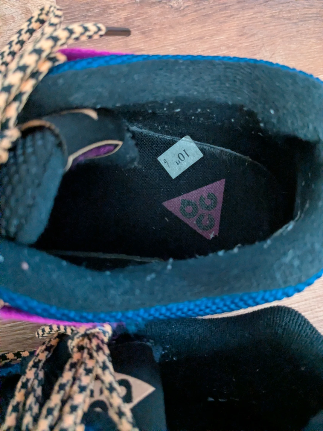 Nike ACG Low Hiking/Trail Shoes - photo 2