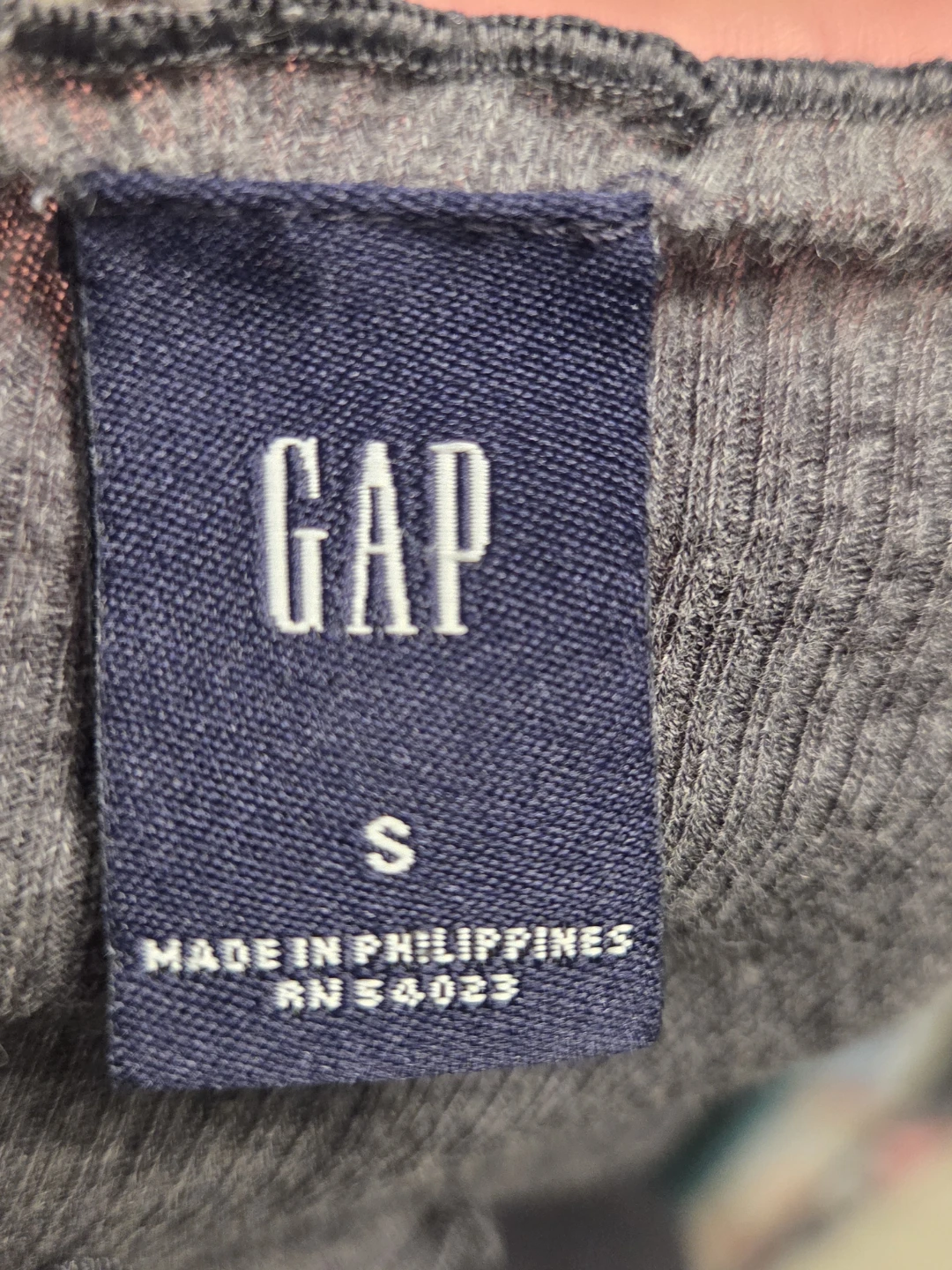 GAP Gray Long Sleeve Top Size S - photo 5