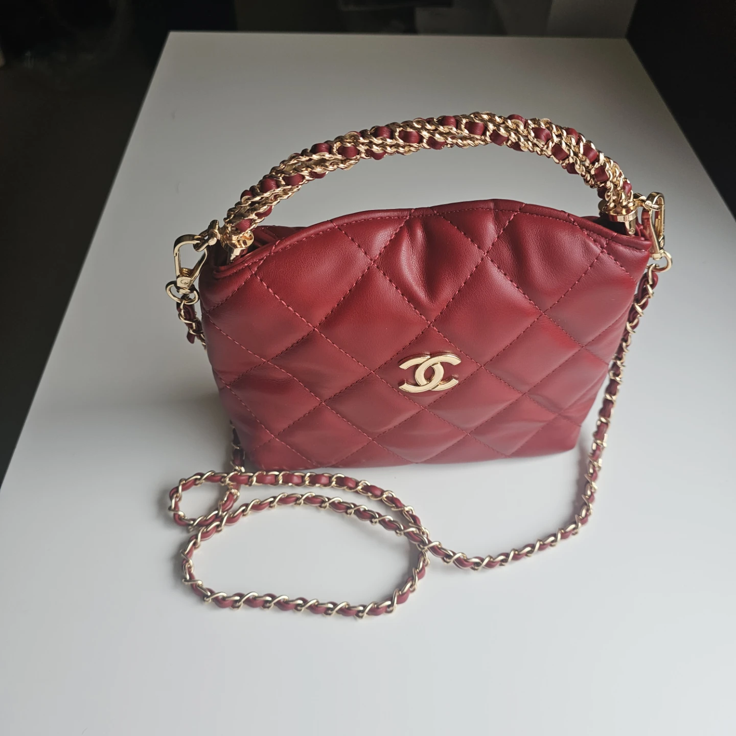 Chanel Red Quilted Leather Handbag - photo 3