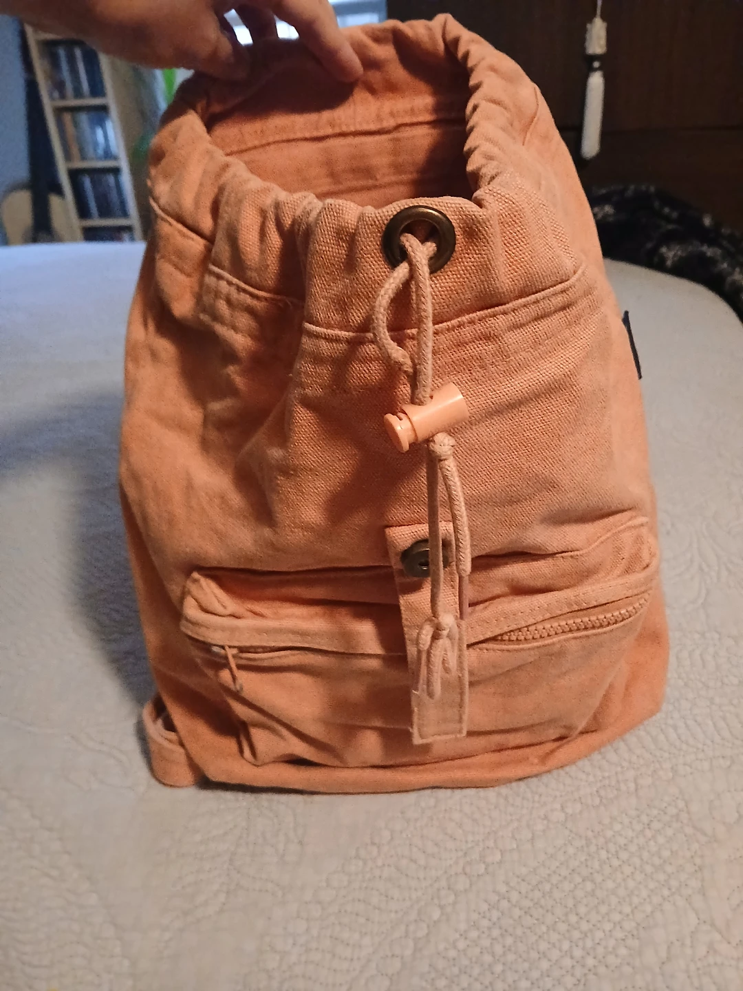 BAGGU Peach Canvas Drawstring Backpack - photo 4