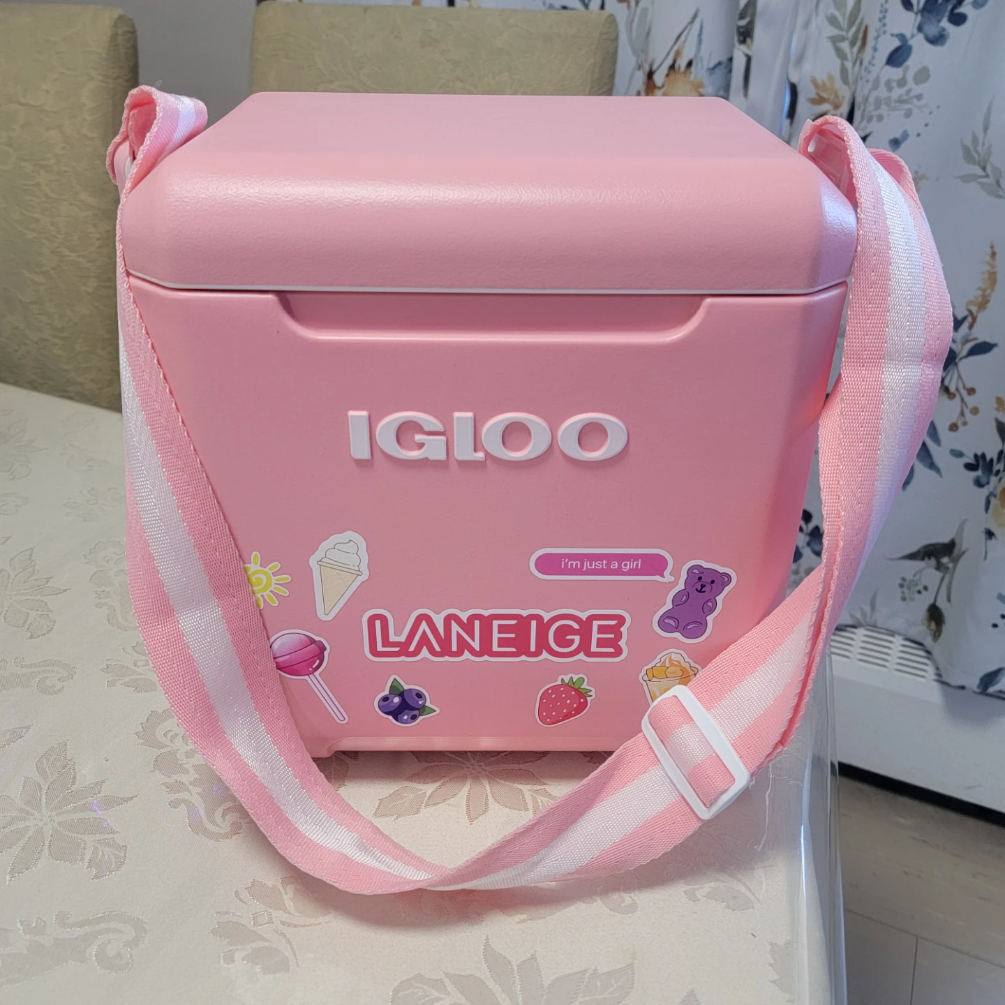 Pink Igloo Cooler Bag