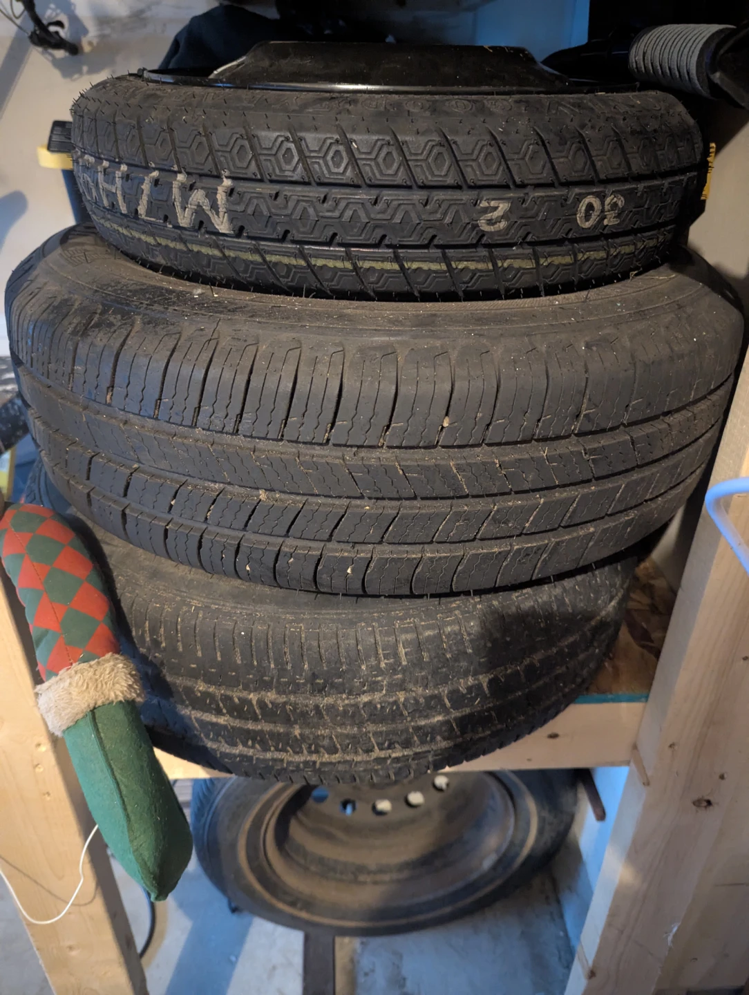 Michelin Defender Tire on Steel Rim $250 - photo 2
