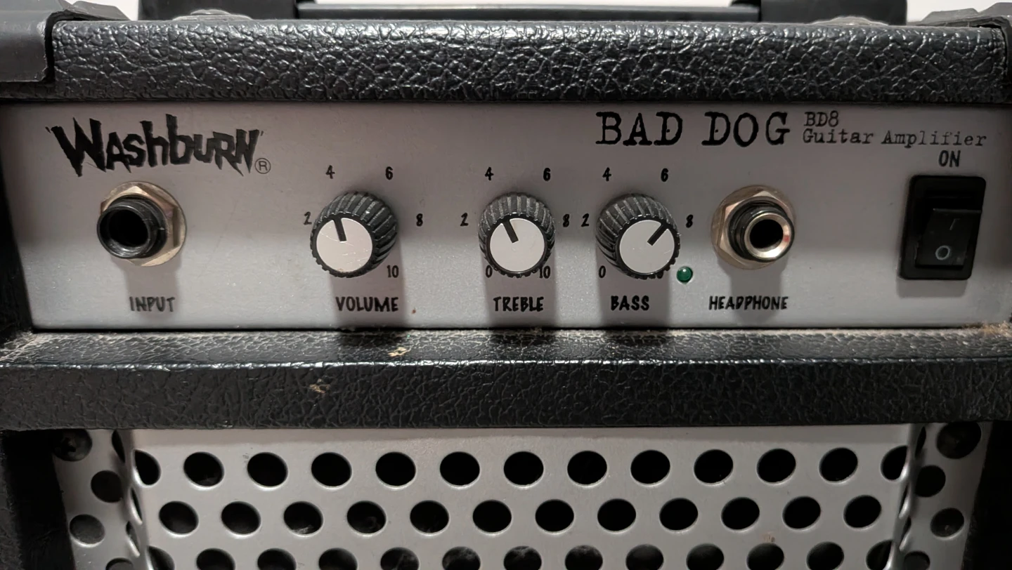 Washburn BD8 "Bad Dog" Guitar Amplifier - photo 2
