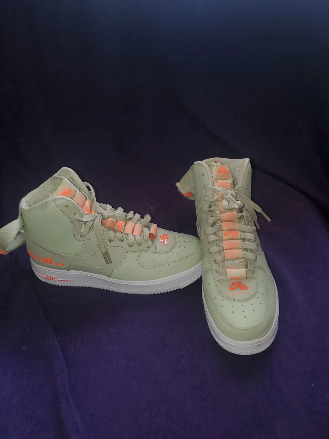 Nike Air Force 1 High Top Sneakers