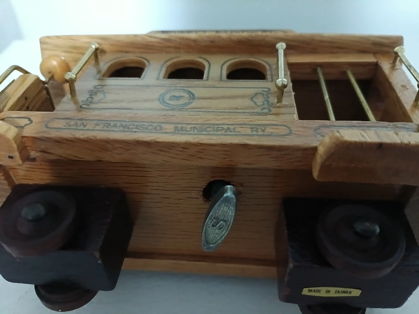 Streetcar music box - photo 2